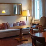 Belladonna Panorama * باد جاستاين